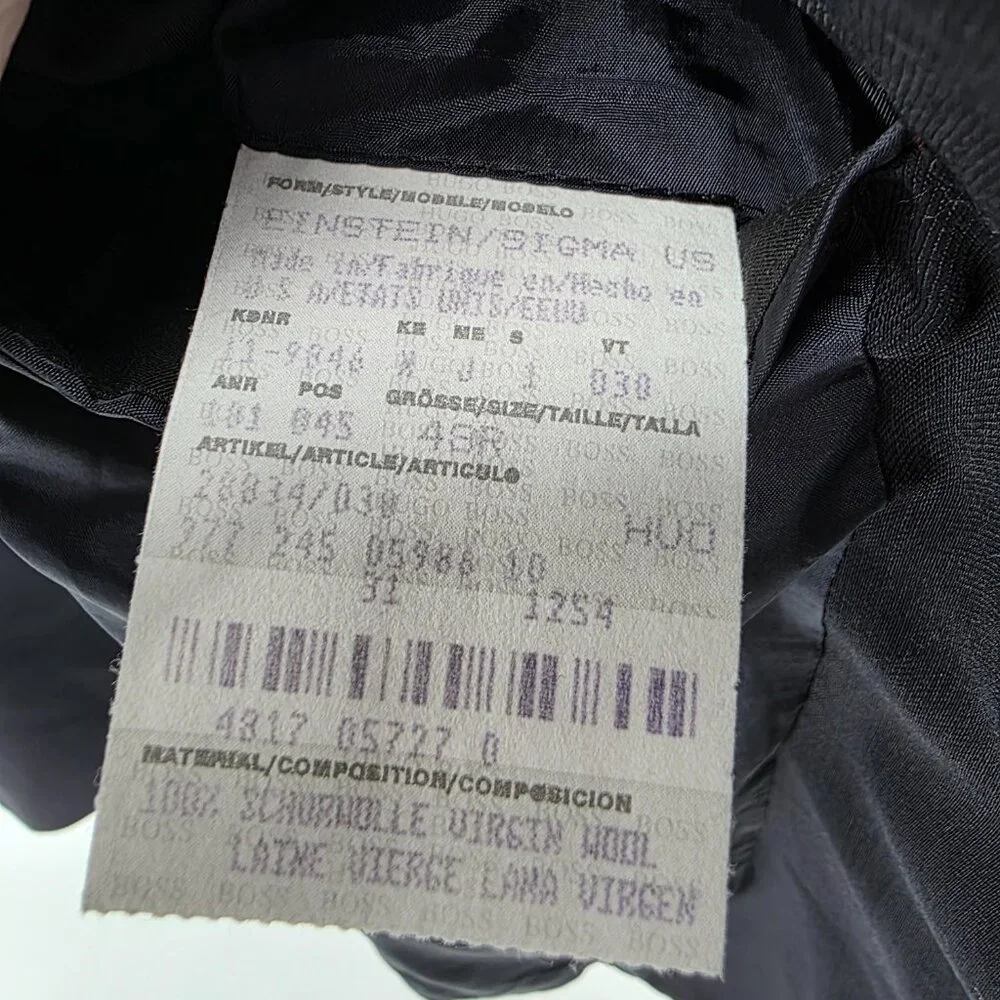 Hugo Boss Black Wool Blazer – Size 48R – Made in USA Three-Button Sport‎ Coat